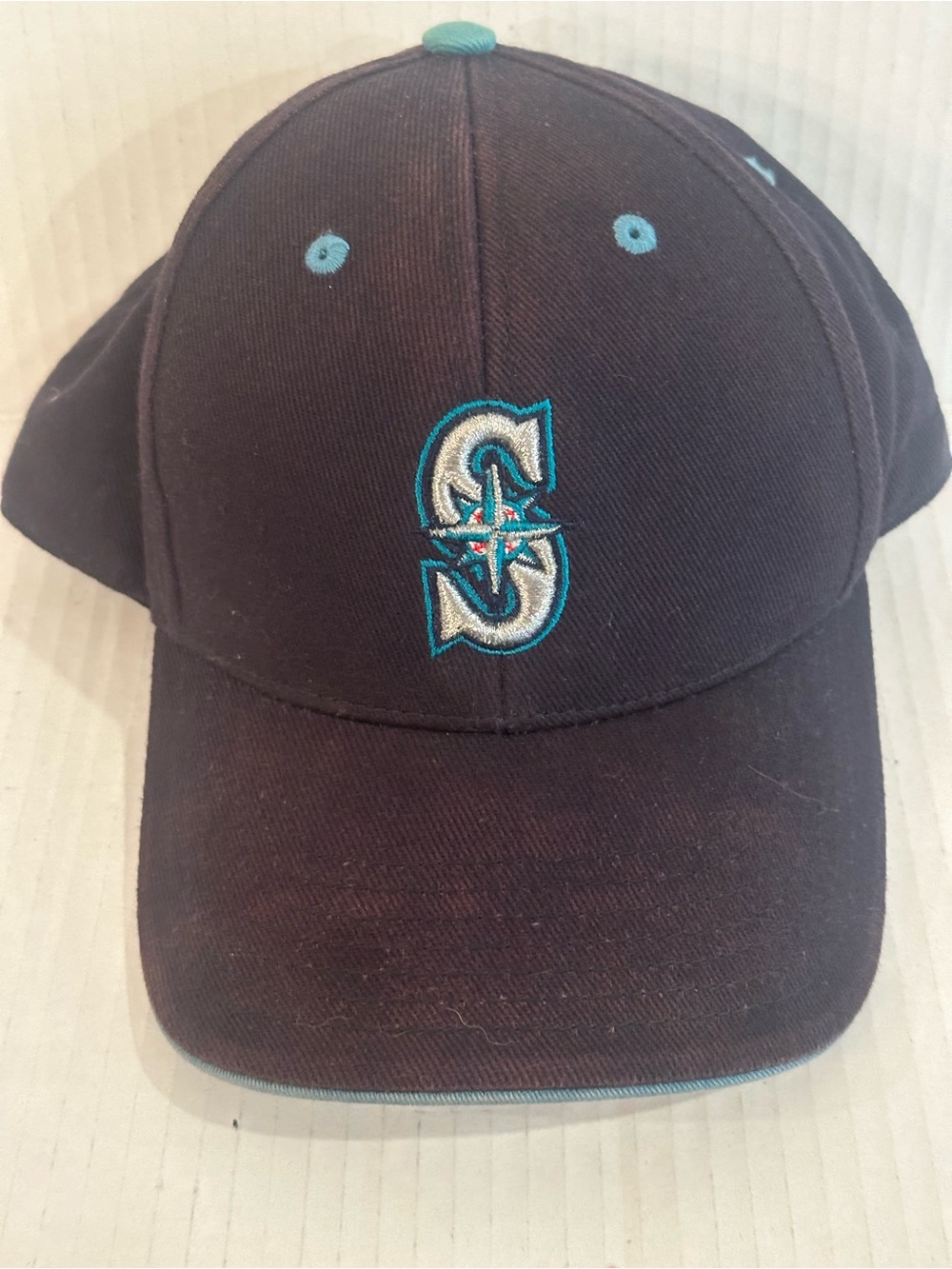 Seattle Mariners Hat Cap Strapback Navy Fan Favorite MLB Baseball